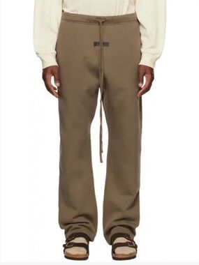 NEW Essentials Fear of God RELAXED Fit Sweatpants Wood SS22 AUTHENTIC π―
